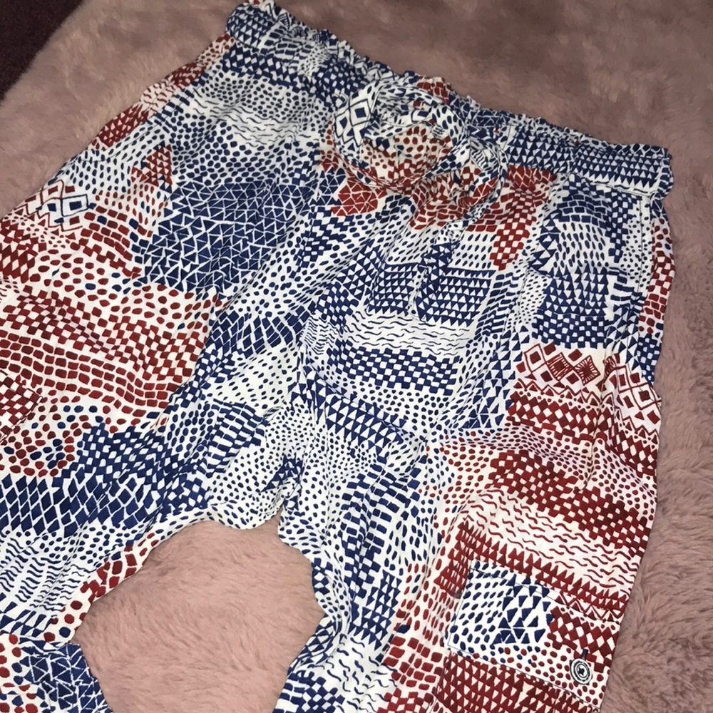 Capri pants